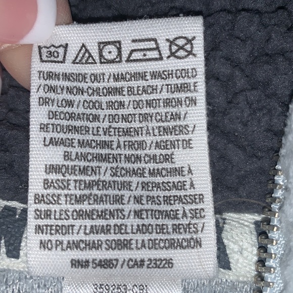 PINK🌹Victoria’s Secret💕Sherpa Fuzzy Pullover with Zipper MEDIUM🌹 - Picture 6 of 11